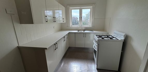 51 Kensington Road, Kensington - Photo 2