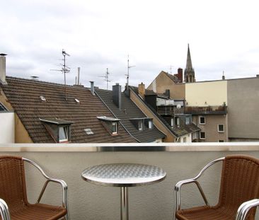 Mitten im Quartier Latäng - Schickes Apartment mit Balkon - Photo 1