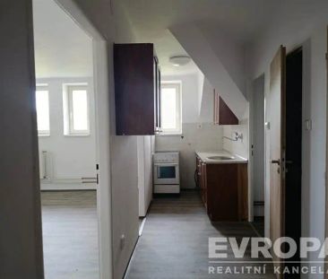 Pronájem bytu 2 + kk + pracovna - Liberec, ulice Hanychovská - Photo 2