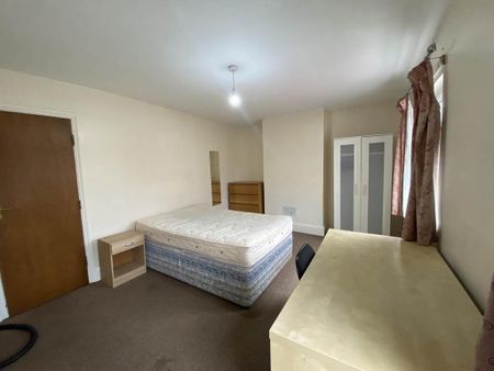 3 bedroom house to rent - Photo 3