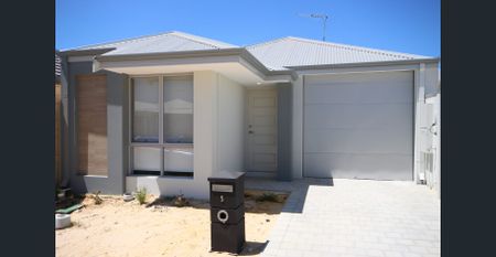 ** THE PERFECT LOCK-n-LEAVE!! ** - Photo 2