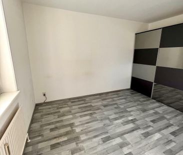 ab 1.4. 2026 - Nette 2 Raum Wohnung im Hochparterre mit Süd-Loggia,... - Photo 2