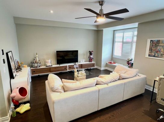 For Lease - 114 Puccini Drive, Richmond Hill, Ontario - Photo 1