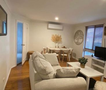 Killarney Vale - Photo 2