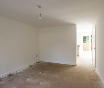 3 bedroom terraced house to rent - Photo 6