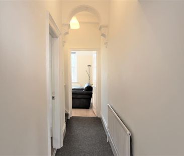 4 bedroom terraced house to rent - Photo 4