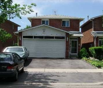 Detached Home For Lease | W8059958 - Photo 4