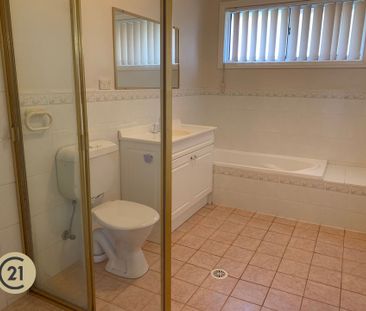 Family Home in Ideal Location. - Photo 5