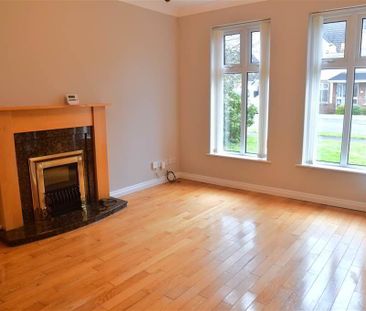 28 Tullymore Dale, Broughshane, Ballymena, BT43 7DD - Photo 1