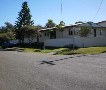 Two Bedroom Flat in Blue Bay - Photo 1