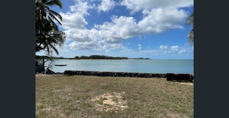 Beach front !!! - Photo 3