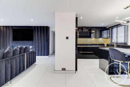 Lake View Court, Leeds, LS8 - Photo 2