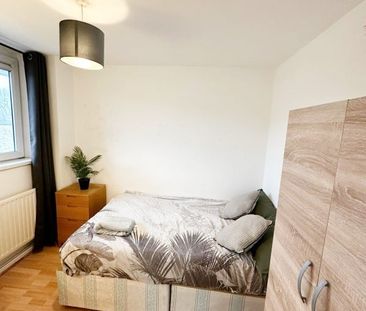 Room in a Shared House, Hanbury Street, E1 - Photo 5