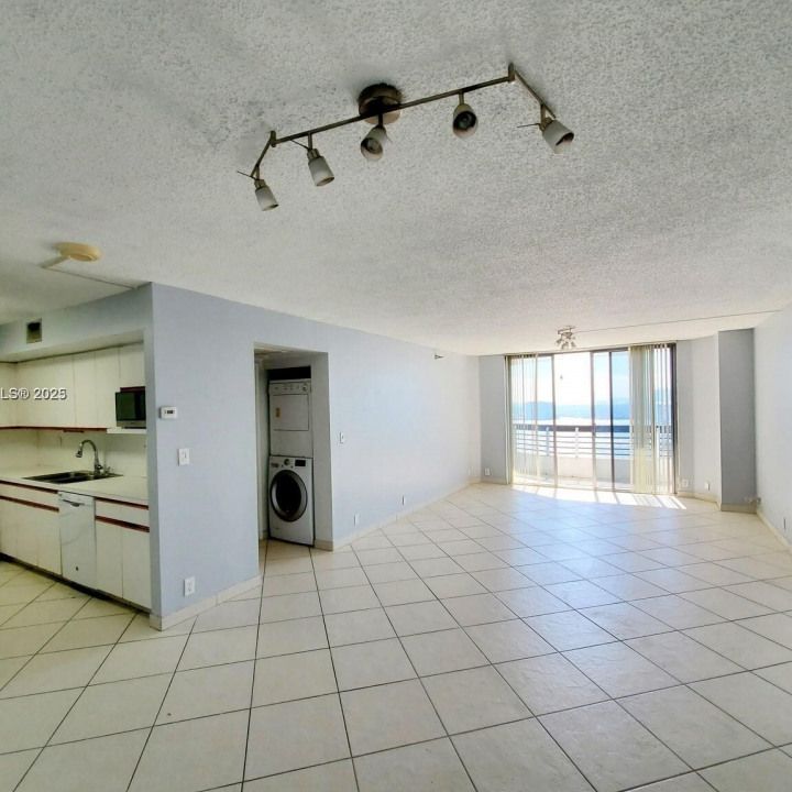 Appartement • Aventura - Photo 1