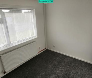 2 bedroom bungalow to rent - Photo 2