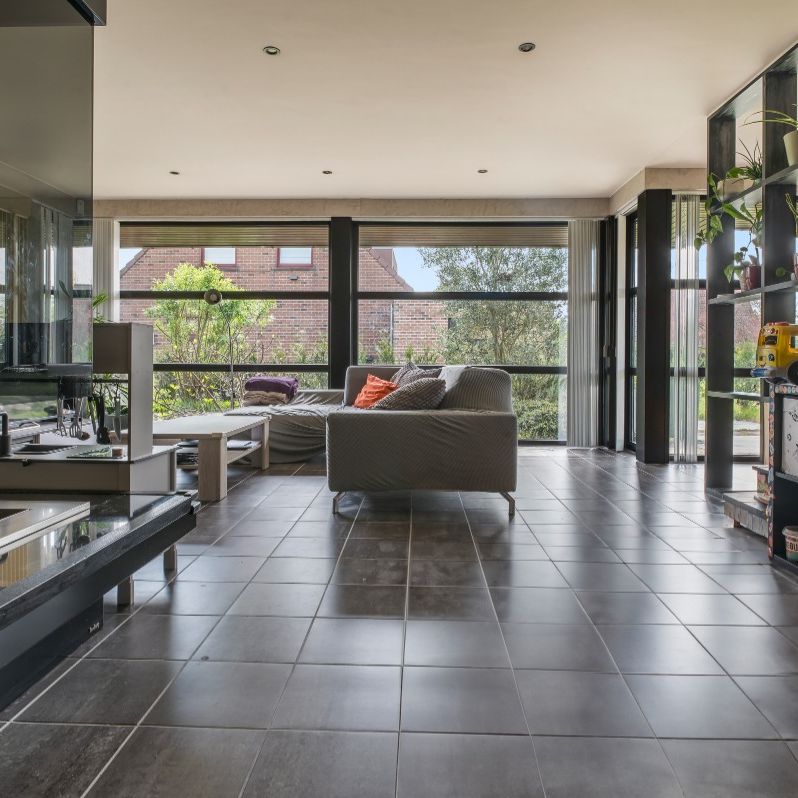 Ruime instapklare gezinswoning met tuin te huur in Oostakker - Photo 1