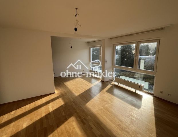 Helle, gut geschnittene 4 Zimmerwohnung in Egelsbach mit Balkon und Garage - Foto 1