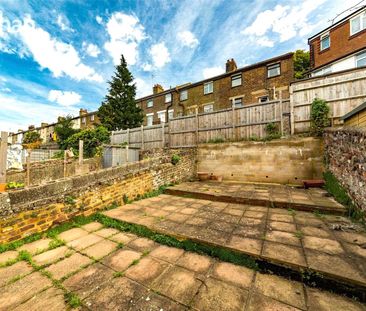 1 bedroom terraced house share to rent - Photo 1