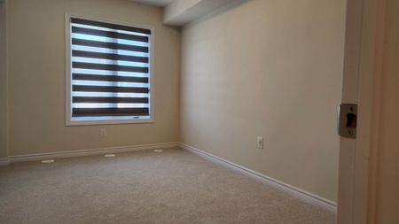 Two bedroom townhouse for rent Courtice Ontario - Photo 5