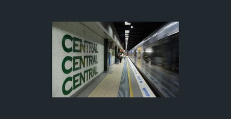 Modern Loft Apartment in the Heart of Broadway - Photo 2