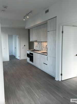 For Lease - 8 Wellesley Street Unit# 2616, Toronto, Ontario - Photo 1