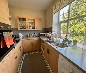 2 bedroom apartment to rent - Photo 2