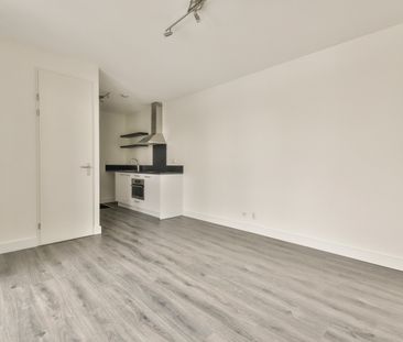 Te huur: Huis Waldorpstraat 441 in Den Haag - Photo 5