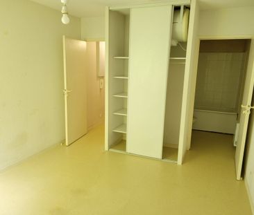 Location Appartement 1 pièce 21m² PESSAC 33600 - Photo 1