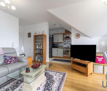 Apt 10 Pinetree Court, 157 Glen Road, Belfast, BT11 8BS - Photo 2