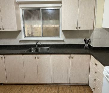 For Lease - 35 Commonwealth Avenue Unit# Main, Toronto, Ontario - Photo 5