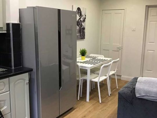 Portland Road Unit 2 - Photo 1