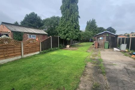 Cemetery Road - Photo 2