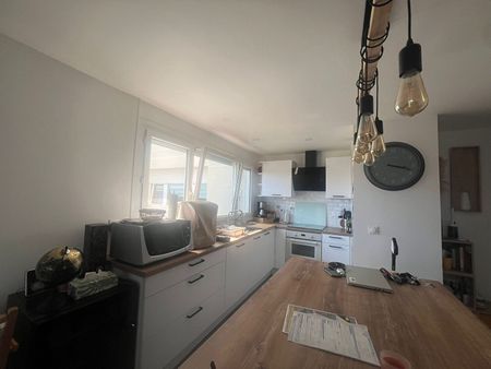 Location Appartement 3 pièces 65m² - Photo 5