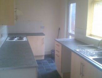 3 Bed - House - Stockton-on-Tees - Photo 1