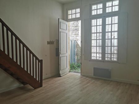 Location Appartement 1 pièce 41m² BORDEAUX 33000 - Photo 5