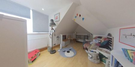 4 bedroom bungalow to rent - Photo 3