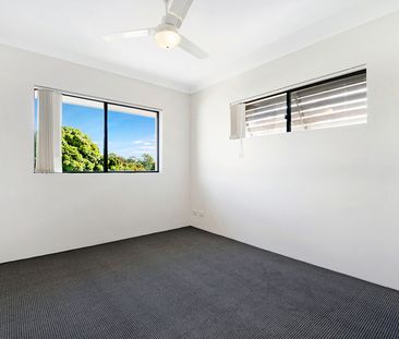 12/2 Johnston Street, 4215, Southport Qld - Photo 1