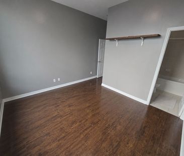 For Lease - 208 Enfield Place Unit# 3808, Mississauga, Ontario - Photo 1