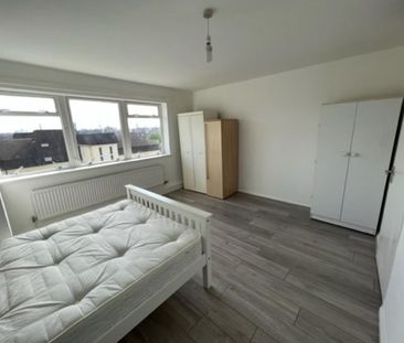 3 bedroom maisonette to rent - Photo 1