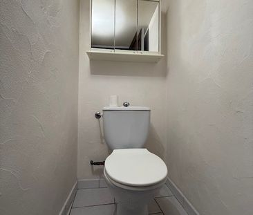 Location Appartement 2 pièces 41m² HYERES 83400 - Photo 5