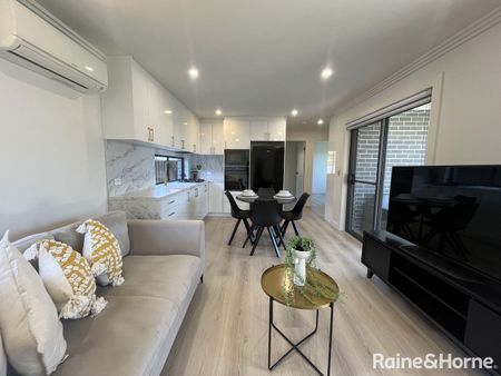 BRAND NEW | Luxurious + Stylish Granny Flat in Prime Location of Blacktown - Photo 2