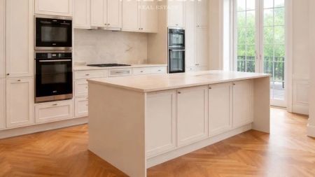 Piso de alquiler en Zurbano, Almagro - Foto 2