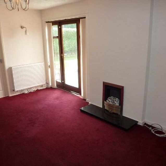 2 Bedroom Mews Available Arranging tenancy - Photo 1