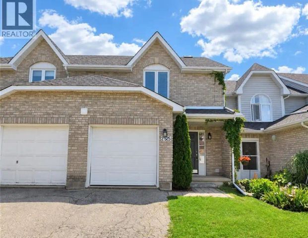 525 OAKVALE Drive Unit# 2 — 3 Bedroom - Photo 1