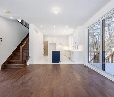 114 Rue de Liège - Photo 3