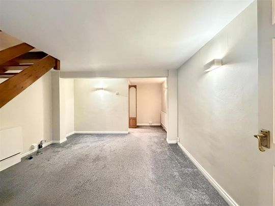 2 bedroom terraced house to rent - Photo 1