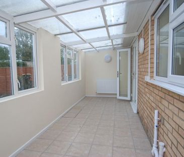 1 bedroom property to rent - Photo 3