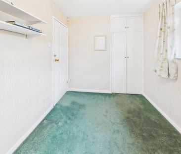 2 bedroom detached bungalow to rent - Photo 3