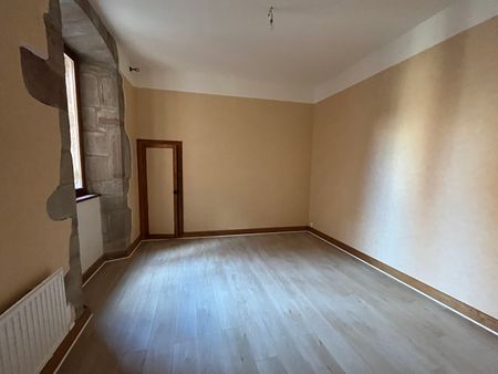 Location Appartement 3 pièces 67m² - Photo 3