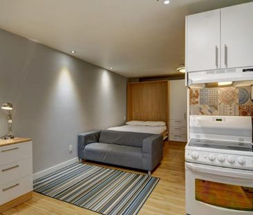 Loft entièrement meublé à louer Vieux-Québec novembre 2025 - Photo 1